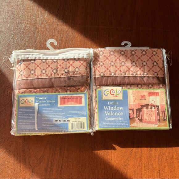 CoCaLo Emilia Window Valance set of 2 Pink 36 x 48 - Picture 2 of 10